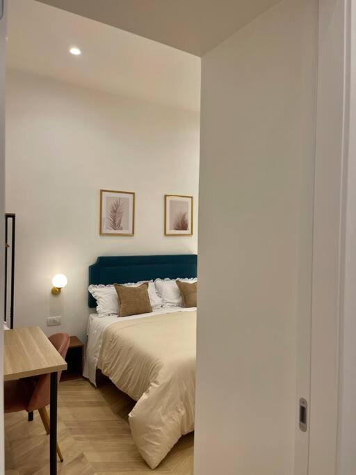 Appartamento La Casa Di Ary Napoli Esterno foto